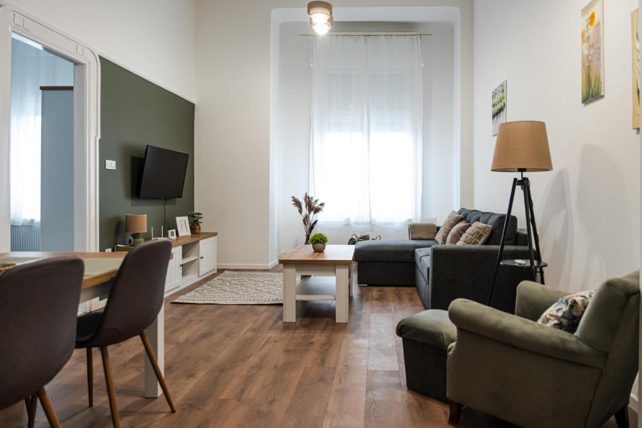 Volenter Lux Apartment Uno Baja Extérieur photo