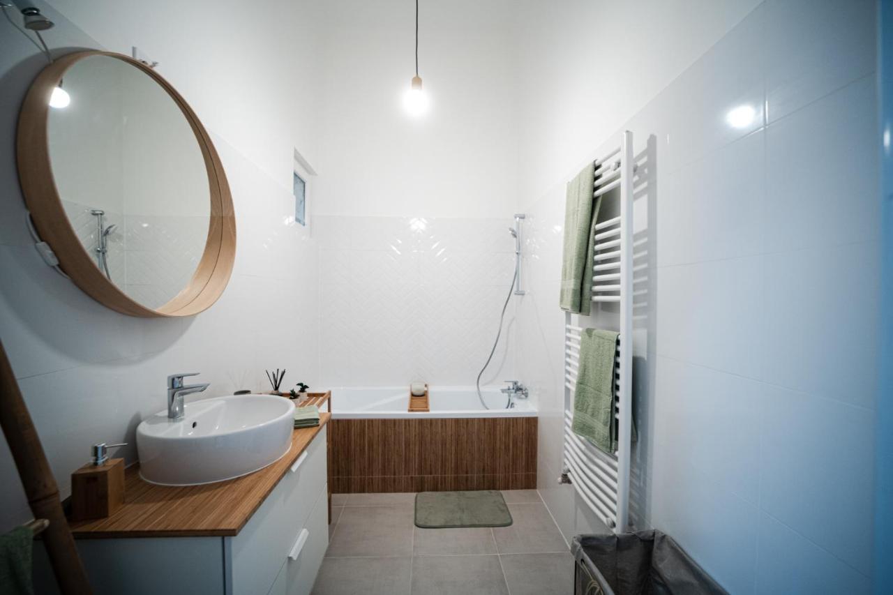 Volenter Lux Apartment Uno Baja Extérieur photo