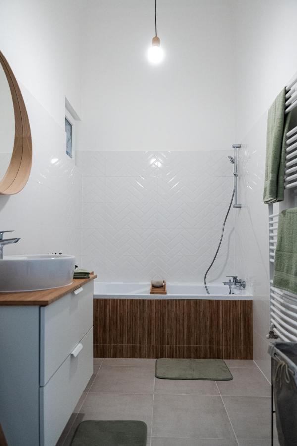Volenter Lux Apartment Uno Baja Extérieur photo