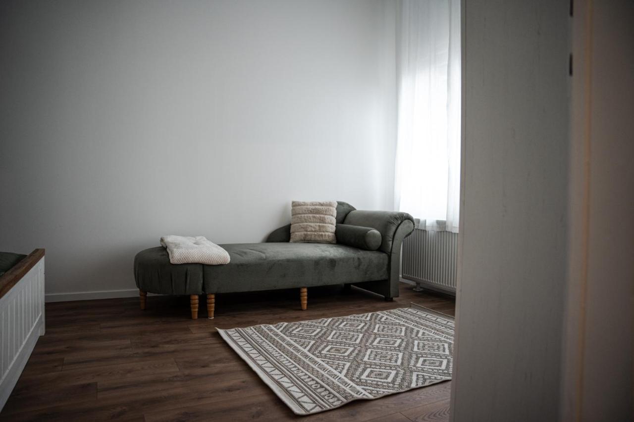 Volenter Lux Apartment Uno Baja Extérieur photo